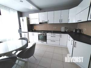 Студия квартира, вторичка, 40м2, 11/17 этаж