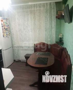 3-к квартира, вторичка, 71м2, 1/10 этаж