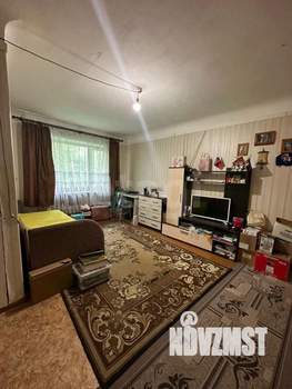 3-к квартира, вторичка, 57м2, 1/5 этаж