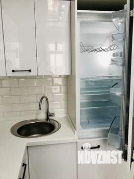 2-к квартира, вторичка, 50м2, 10/27 этаж