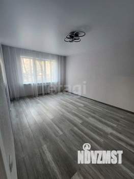 2-к квартира, вторичка, 57м2, 1/9 этаж