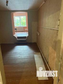 3-к квартира, вторичка, 68м2, 1/2 этаж