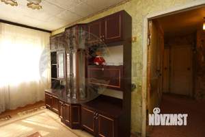 4-к квартира, вторичка, 62м2, 1/6 этаж