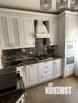 2-к квартира, вторичка, 55м2, 1/10 этаж