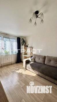 1-к квартира, вторичка, 38м2, 10/17 этаж