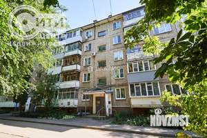 3-к квартира, вторичка, 61м2, 1/5 этаж