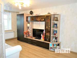 2-к квартира, вторичка, 61м2, 12/12 этаж