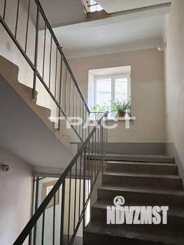 2-к квартира, вторичка, 66м2, 1/6 этаж