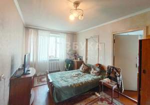 4-к квартира, вторичка, 63м2, 5/5 этаж