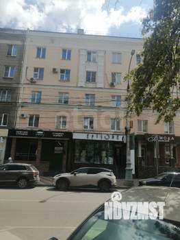 3-к квартира, вторичка, 74м2, 2/4 этаж
