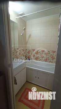 2-к квартира, вторичка, 53м2, 1/9 этаж