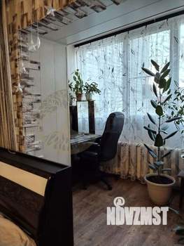 2-к квартира, вторичка, 64м2, 1/10 этаж