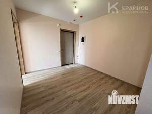 2-к квартира, вторичка, 61м2, 1/17 этаж
