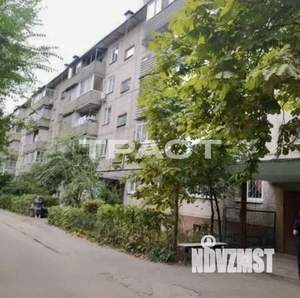 3-к квартира, вторичка, 62м2, 2/5 этаж