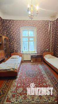 4-к квартира, вторичка, 79м2, 2/2 этаж