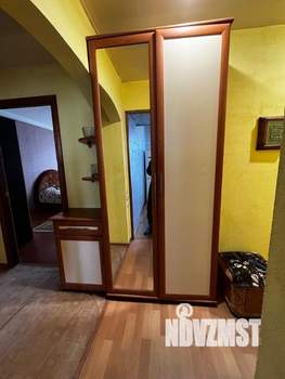 4-к квартира, вторичка, 68м2, 9/9 этаж