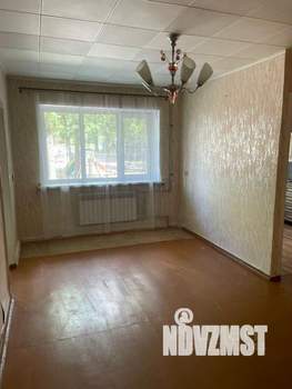 2-к квартира, вторичка, 42м2, 1/5 этаж