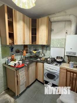 2-к квартира, вторичка, 40м2, 1/5 этаж