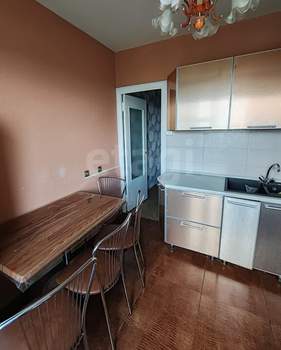 2-к квартира, вторичка, 55м2, 7/10 этаж