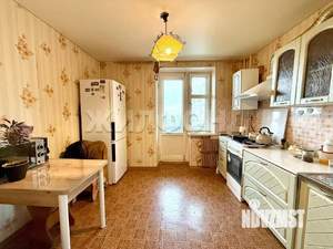 4-к квартира, вторичка, 73м2, 8/9 этаж