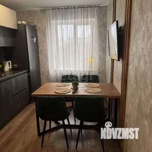 3-к квартира, вторичка, 84м2, 7/25 этаж