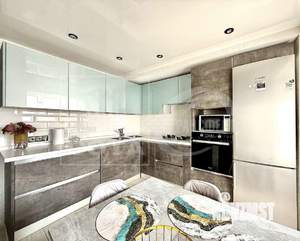 3-к квартира, вторичка, 65м2, 4/10 этаж