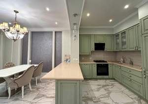 4-к квартира, вторичка, 161м2, 1/2 этаж