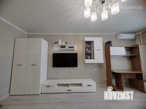 2-к квартира, вторичка, 55м2, 1/10 этаж