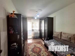 2-к квартира, вторичка, 54м2, 1/10 этаж