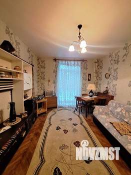 2-к квартира, вторичка, 55м2, 3/5 этаж