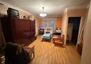2-к квартира, вторичка, 43м2, 1/5 этаж