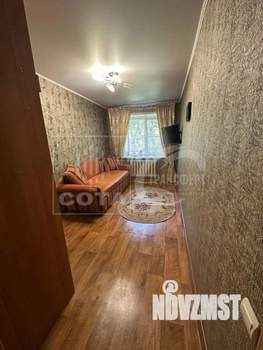 3-к квартира, вторичка, 52м2, 1/4 этаж