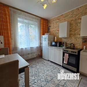 1-к квартира, вторичка, 38м2, 1/10 этаж