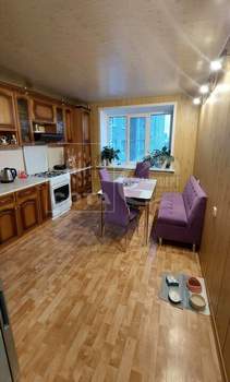 3-к квартира, вторичка, 100м2, 5/10 этаж