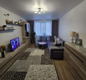 2-к квартира, вторичка, 64м2, 10/17 этаж