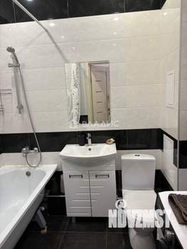 1-к квартира, вторичка, 38м2, 8/17 этаж