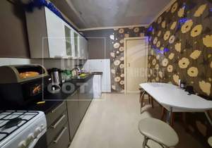 3-к квартира, вторичка, 60м2, 10/10 этаж