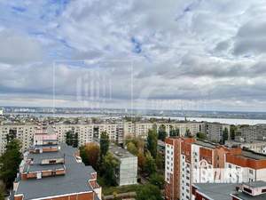 2-к квартира, вторичка, 52м2, 17/17 этаж