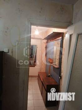 2-к квартира, вторичка, 42м2, 1/5 этаж