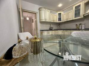 3-к квартира, вторичка, 90м2, 8/16 этаж