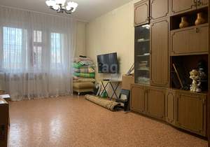 3-к квартира, вторичка, 74м2, 1/10 этаж