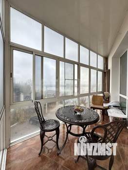 4-к квартира, вторичка, 118м2, 3/9 этаж