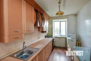 2-к квартира, вторичка, 63м2, 6/6 этаж