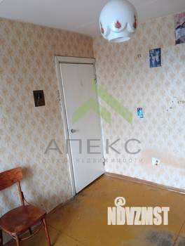 4-к квартира, вторичка, 74м2, 8/9 этаж