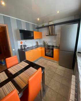 2-к квартира, вторичка, 55м2, 9/10 этаж