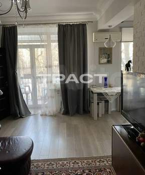 2-к квартира, вторичка, 43м2, 3/3 этаж