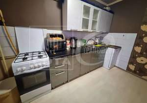 3-к квартира, вторичка, 60м2, 10/10 этаж