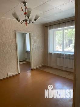 2-к квартира, вторичка, 42м2, 1/5 этаж