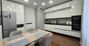 3-к квартира, вторичка, 98м2, 11/18 этаж