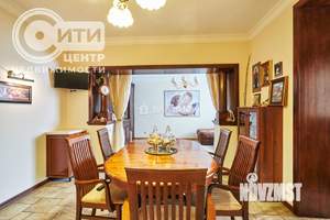 4-к квартира, вторичка, 142м2, 5/11 этаж